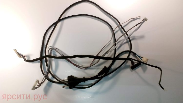 Шлейф LVDS + Комплект межплатных шлейфов + Кабель питания с разъемом до платы питания для Bbk Lcd Телевизор 32Lem-1009/T2C Б/у арт. 8436