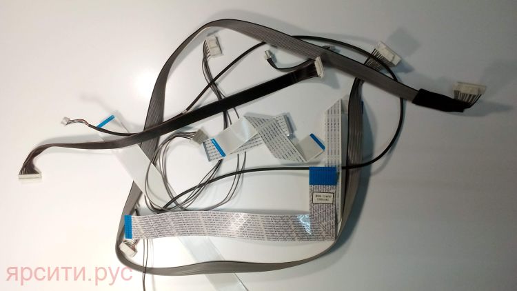 Шлейф LVDS BN96-12469F + комплект шлейфов и кабелей для Samsung Плазменный Телевизор Ps42C450B1W Б/у арт. 7072